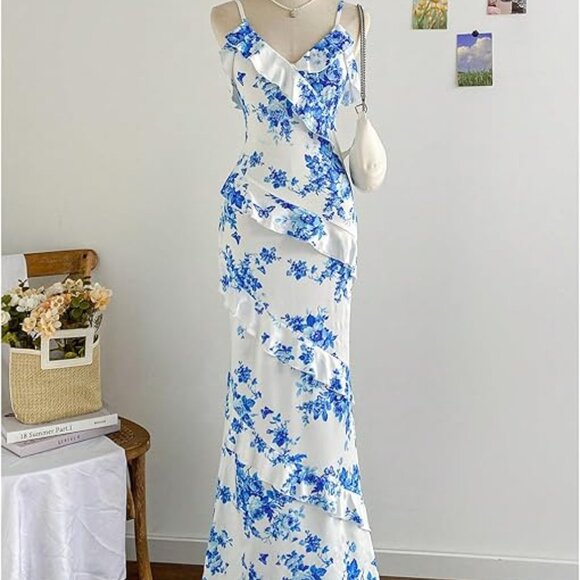 Neiman Marcus Long Blue & White Summer Floral Vacation Dress - Picture 4 of 5